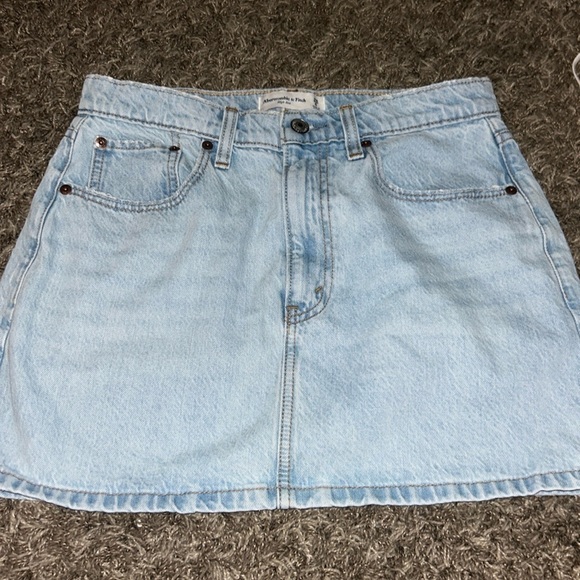 Abercrombie denim skirt - Picture 1 of 3